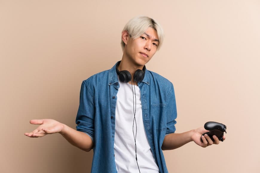 La Cina limita a 3 ore settimali l'uso dei videogame per i minori